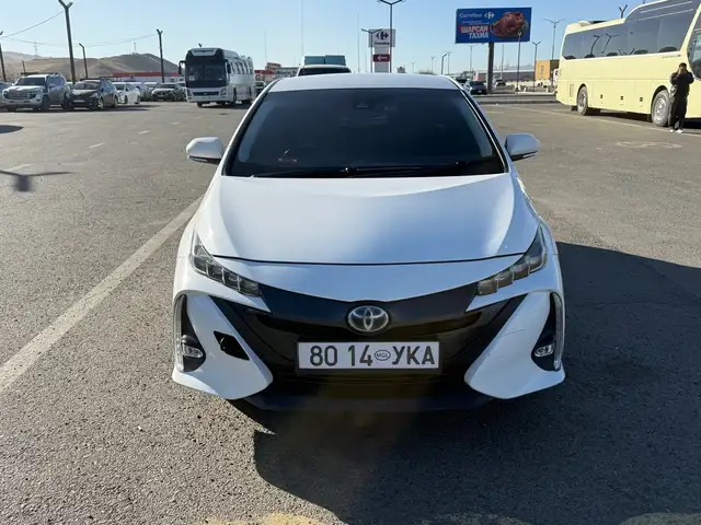 Toyota Prius PRIME 52