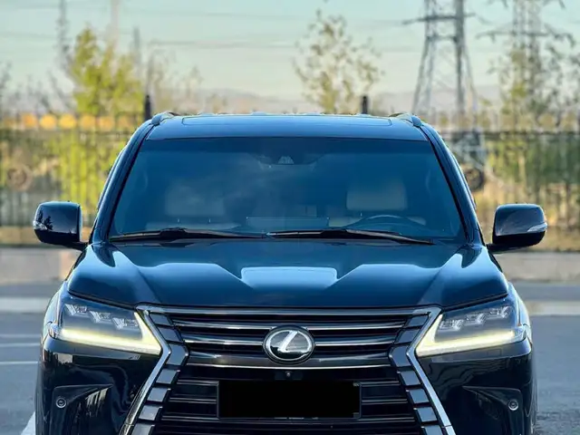 Lexus LX 570