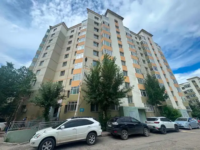 Бзд, 13-р хороолол алтан өргөө 135мкв 5 өрөө, Улаанбаатар — Баянзүрх — 13-р хороолол