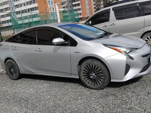 Toyota Prius 50