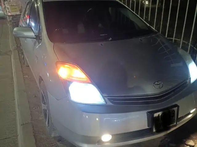 Toyota Prius 20