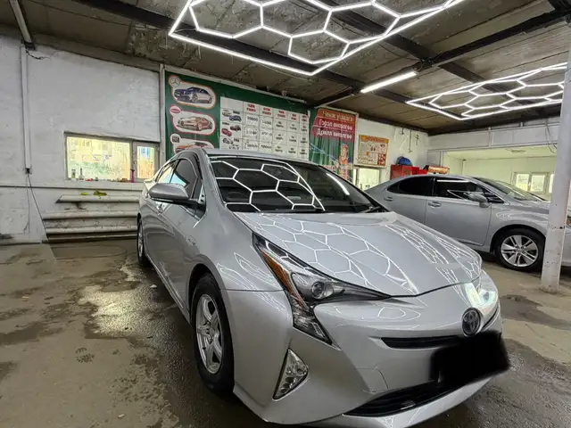 Toyota Prius 55
