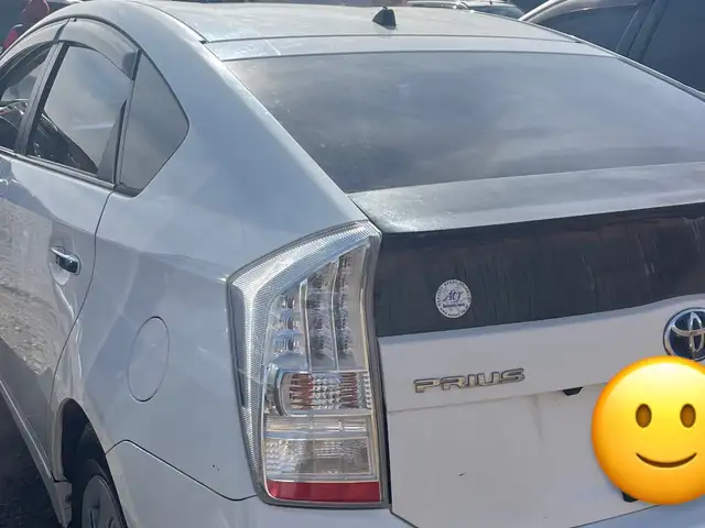 Toyota Prius 30