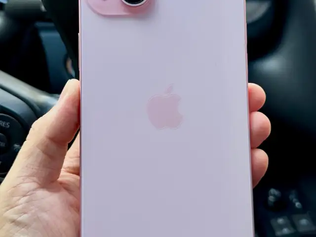 Apple iPhone 15 Plus, 128 gb, Pink, Улаанбаатар — Баянгол — 12-р хороо