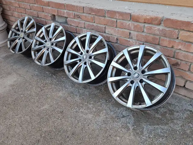 Хол5 r17 manaray sport, Улаанбаатар — Баянзүрх — Сансар