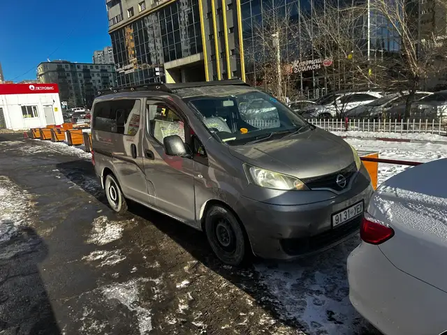 Nissan NV200