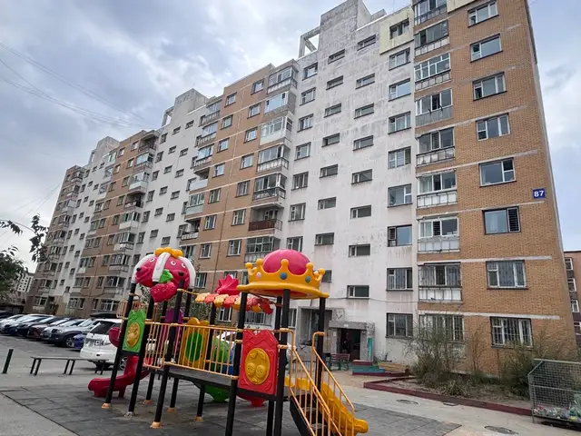 Бзд-ийн кино үйлдвэрт 3 өрөө 70м2, Улаанбаатар — Баянзүрх — 15-р хороолол