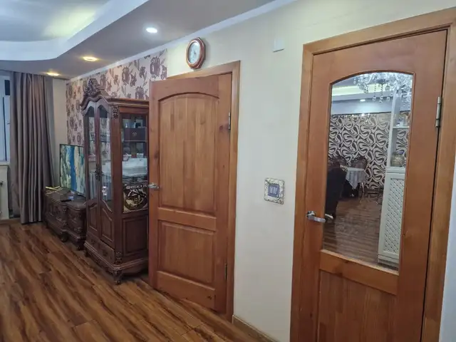 13хороололд 125м2 мансардтай 5өрөө, Улаанбаатар — Баянзүрх — 13-р хороолол