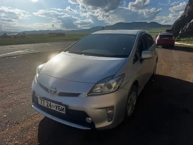 Toyota Prius 30