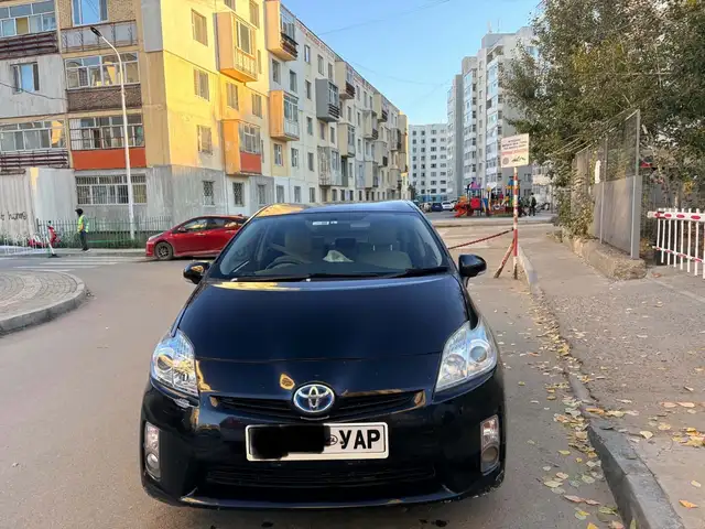 Toyota Prius 30