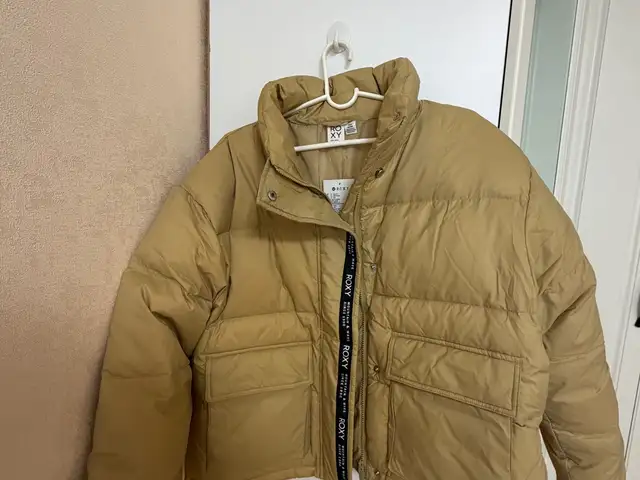 Шинэ roxy сөдөн куртка, Улаанбаатар — Сүхбаатар — 6-р хороо
