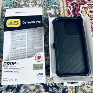 iphone 14 pro max otter-box brendiin defender black pro case, Улаанбаатар — Чингэлтэй — Тэнгис кино театр