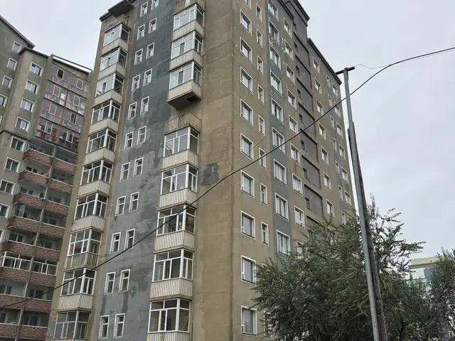 Хар хорин захын зүүн талд 35.78мкв 2 өрөө орон сууц, Улаанбаатар — Баянгол — 20-р хороо