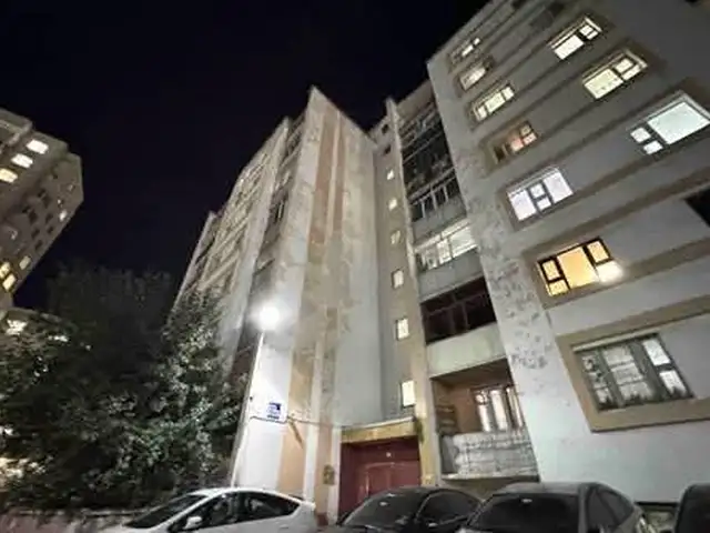 Батлан хамгаалахын яамны хойд талд бүрэн тавилгатай 3 өрөө 62мкв, Улаанбаатар — Баянзүрх — 40-р хороо