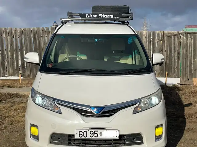 Toyota Estima
