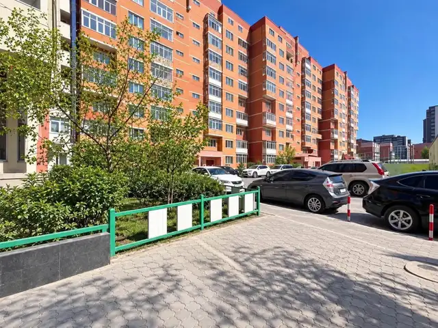 13-р хороолол улаанбаатар их сургуулийн хойно 2 өрөө байр 65m2, Улаанбаатар — Баянзүрх — 13-р хороолол