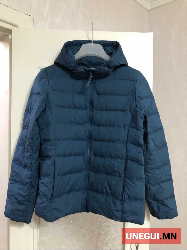 Uniqlo brandiin kurtka-1