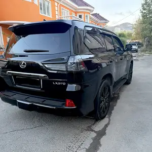 Lexus LX 570