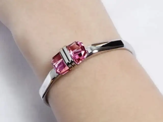 Swarovski бугуйвч, Улаанбаатар — Хан-Уул — Хурд