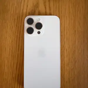 Apple iPhone 16 Pro Max, 256 gb, Улаанбаатар — Баянгол — Төмөр зам