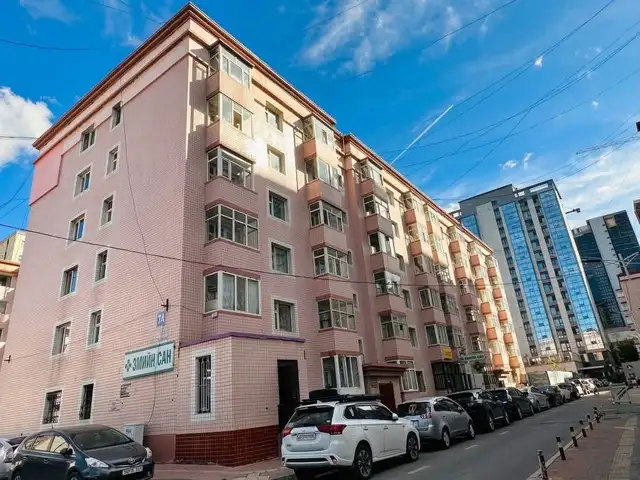 Богд ар 2 өрөө 43м2, Улаанбаатар — Баянгол — 1-р хороо