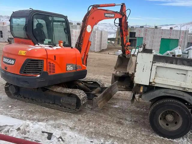 Doosan Экскаватор, 2016, Улаанбаатар — Баянзүрх — 11-р хороо