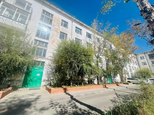 Их дэлгүүрийн баруун талд 2 өрөө 33мкв, Улаанбаатар — Чингэлтэй — 40 мянгат
