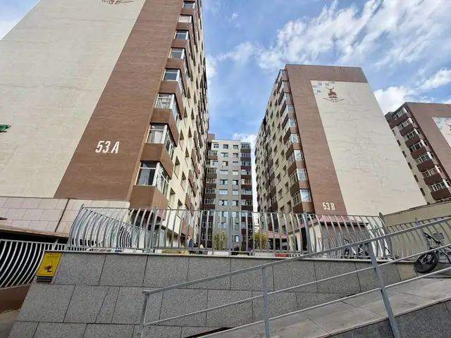 Төмөр замд дуплекс 3 өрөө 85м2 байр, Улаанбаатар — Баянгол — Төмөр зам