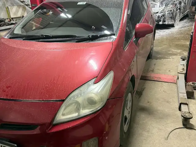 Toyota Prius 30