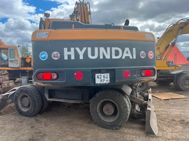 Hyundai Экскаватор, 2012, Улаанбаатар — Сонгинохайрхан — 21-р хороолол