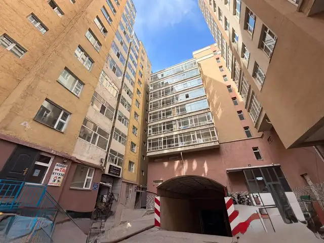 Бзд номинтой байранд 53,4 мкв 2 өрөө орон сууц, Улаанбаатар — Баянзүрх — Офицер