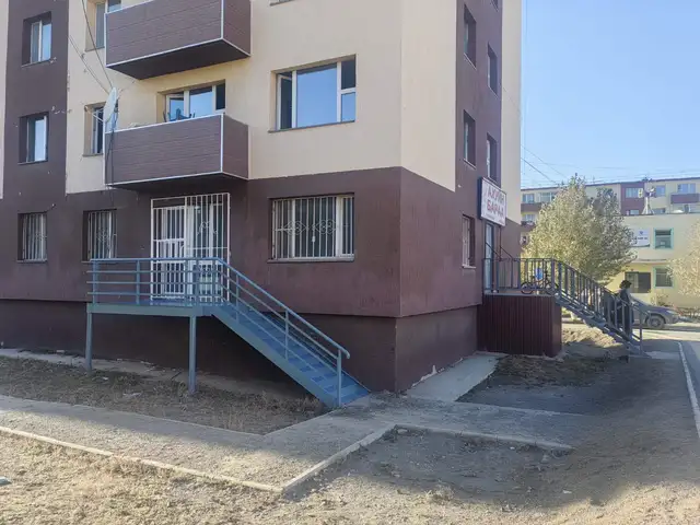 Худ 12 хороо биод 1 давхрын 4 өрөө худалдаа үйлчилгээний 80мк талбай, Улаанбаатар — Хан-Уул — 12-р хороо
