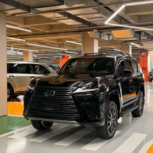 Lexus LX 600