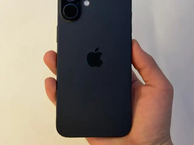 Apple iPhone 16 Plus, 128 gb, Улаанбаатар — Баянзүрх — Натур худалдааны төв