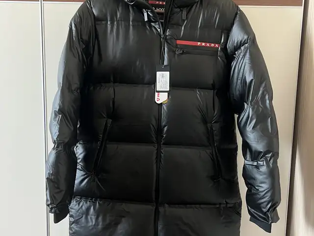 Prada куртка, Улаанбаатар — Баянзүрх — 36-р хороо