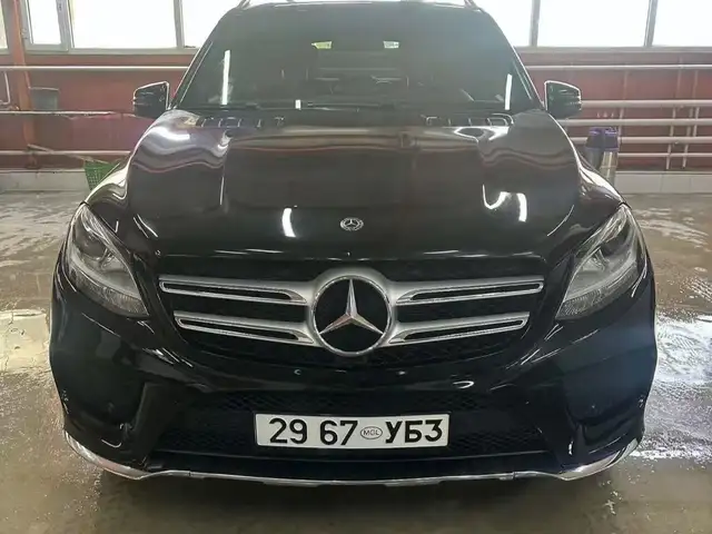 Mercedes-Benz GL-Class