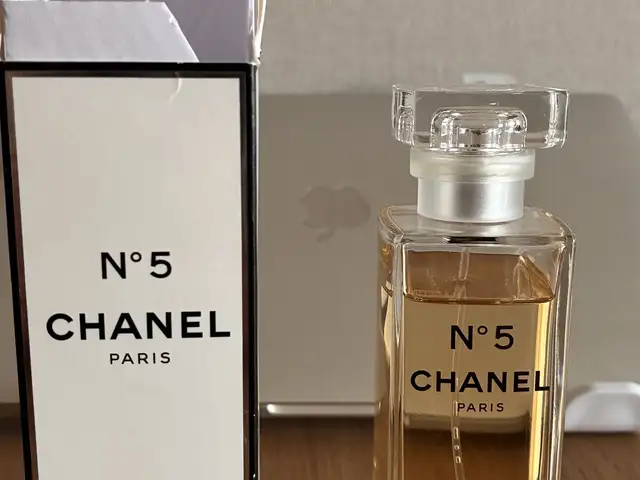 Chanel no. 5 eau premire 75ml, Улаанбаатар — Сүхбаатар — 11-р хороолол