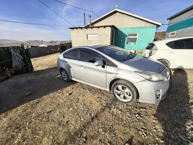 Toyota Prius 30