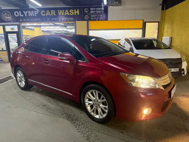 Lexus HS
