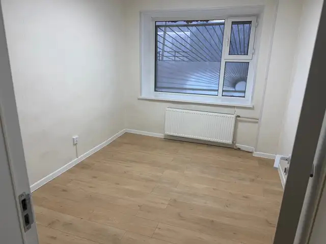 Tbd anduudad 2 uruu bair 57m2, Улаанбаатар — Баянгол — Төмөр зам