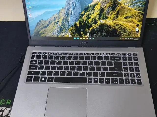 Acer 15'', Intel Core i3, 8 GB RAM, 256 GB, Улаанбаатар — Баянзүрх — 42-р хороо