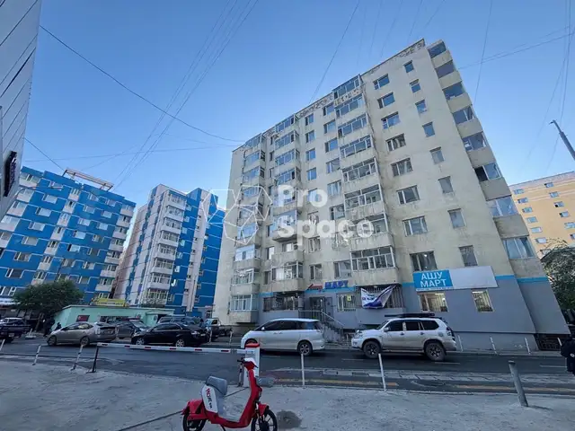 Бзд натур худалдааны төвийн урд 144мкв 5 өрөө орон сууц, Улаанбаатар — Баянзүрх — Натур худалдааны төв