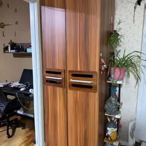 Шкаф, Улаанбаатар — Баянзүрх — Амгалан