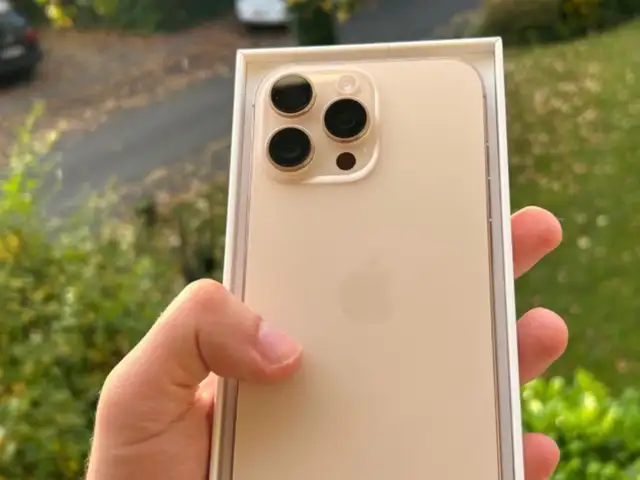 Apple iPhone 16 Pro Max, 256 gb, Улаанбаатар — Баянгол — 3, 4 хороолол