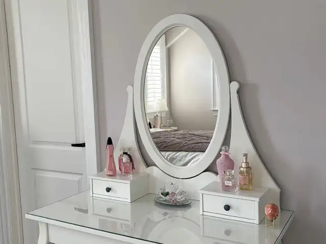 Ikea hemnes goo saihnii shiree, Улаанбаатар — Хан-Уул — Нисэх