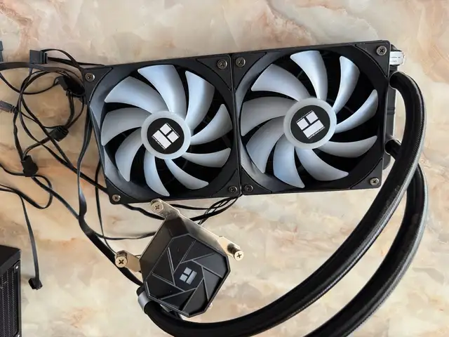Thermalright 240mm liquid cooler, Улаанбаатар — Баянзүрх — Их Засаг Их сургууль