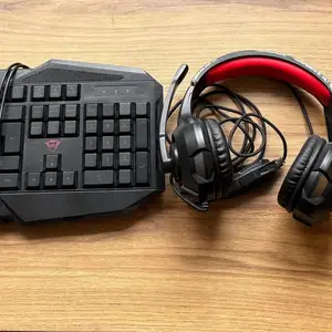 Keyboard, mouse, headset, Улаанбаатар — Хан-Уул — Зайсан