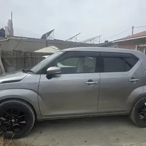 Suzuki Бусад