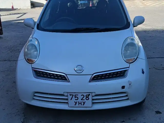 Nissan March