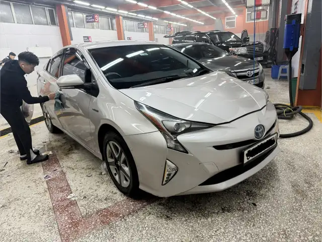 Toyota Prius 55